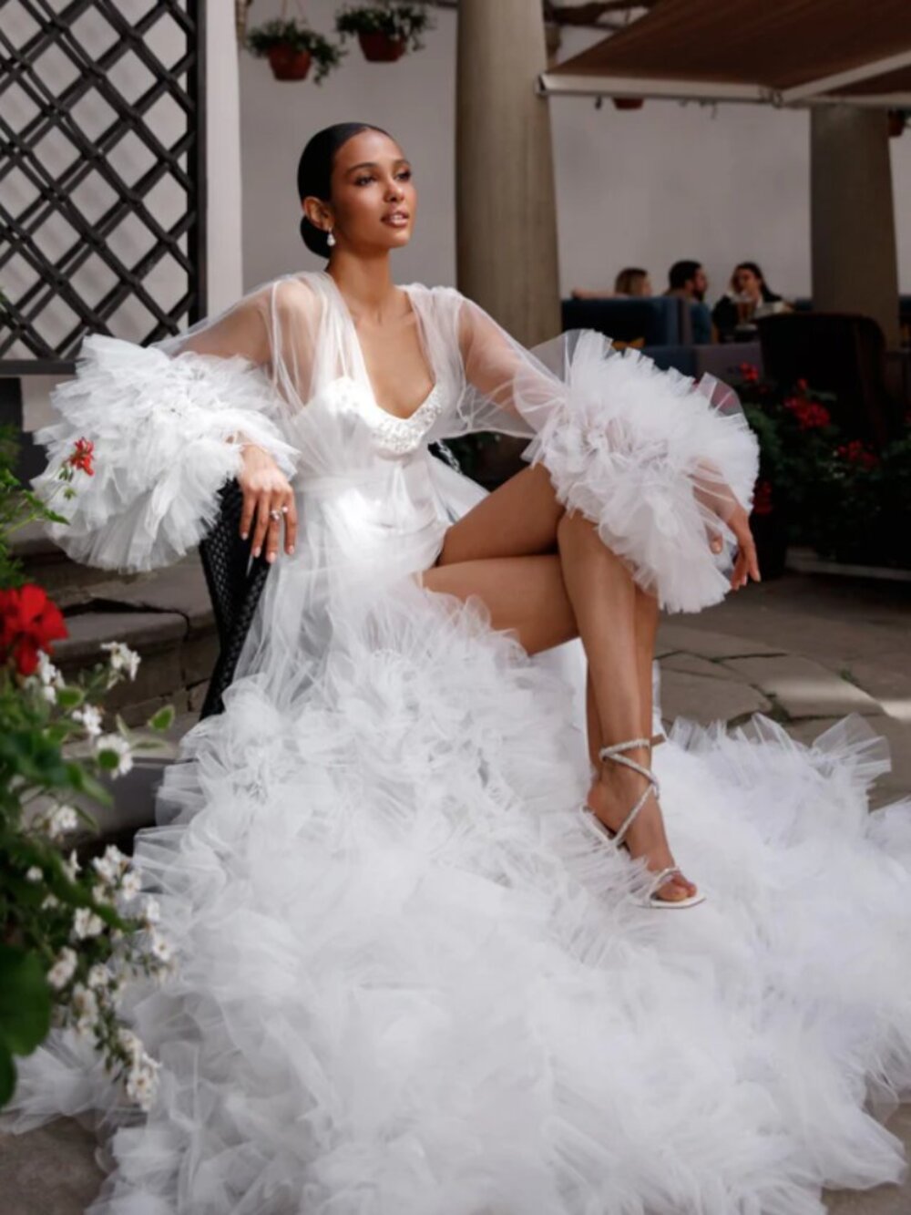 VOIR Bride Victoria Robe - Picture 5 of 5